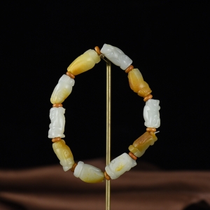 籽料和田白玉玉贵人圈手串