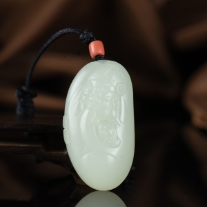 山料和田羊脂白玉财神吊坠