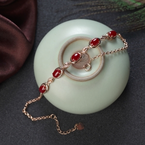 18K阿卡牛血红珊瑚手链