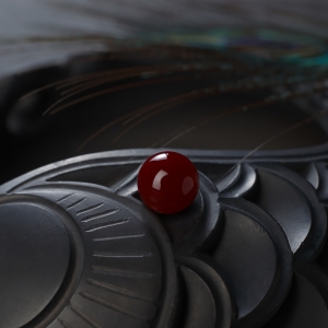 9mm阿卡牛血红珊瑚圆珠