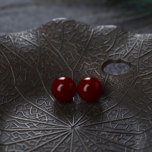 8mm阿卡牛血红珊瑚圆珠（两件）