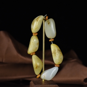 籽料和田玉原石单圈手串