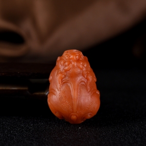 柿子红南红貔貅吊坠