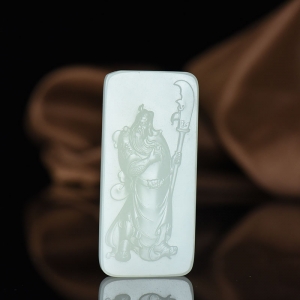 籽料和田白玉关公吊坠