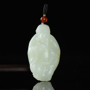 籽料和田白玉财神吊坠
