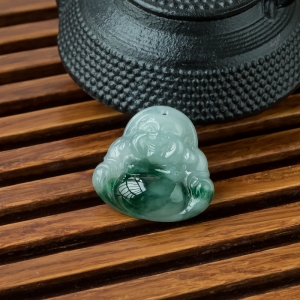 糯冰种飘翠翡翠弥勒佛吊坠