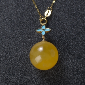 18K鸡油黄蜜蜡圆珠吊坠