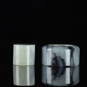 籽料和田玉青花扳指套装