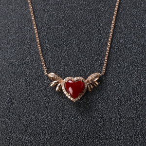 18K阿卡牛血红珊瑚心形项链