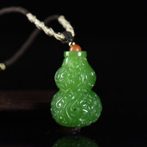 山料和田碧玉福禄香囊吊坠