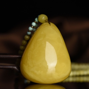 白花蜜蜜蜡水滴吊坠