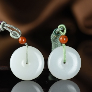 山料和田白玉平安扣吊坠（单件）