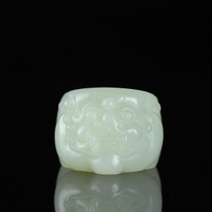 山料和田白玉守护指环