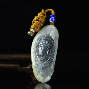 籽料和田玉青花一鸣惊人吊坠