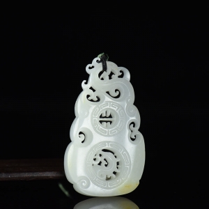 籽料和田白玉凤牌吊坠