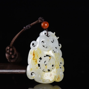 籽料和田白玉龙凤吊坠