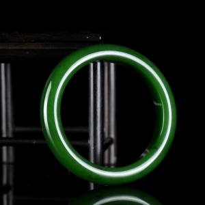 56mm山料和田碧玉手镯