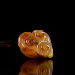 籽料和田玉黄沁如意吊坠