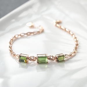 18K绿色碧玺方形手链