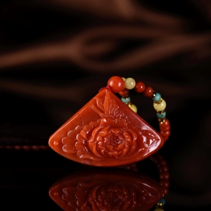 柿子红南红花开富贵吊坠