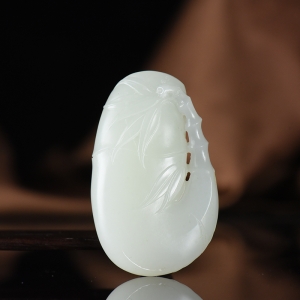 籽料和田白玉竹节吊坠