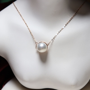 18k海水白色珍珠项链