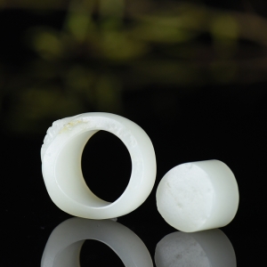 籽料和田白玉貔貅指环套装