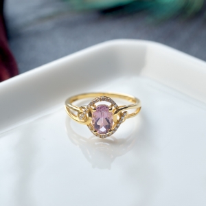 18K紫色碧玺戒指