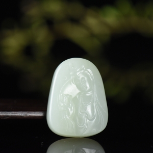 籽料和田白玉观音吊坠