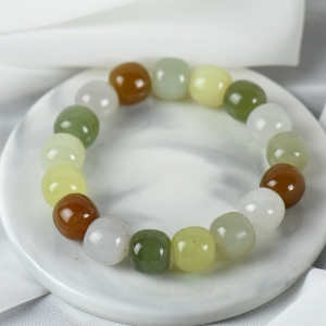 山料和田玉多宝老形珠单圈手串