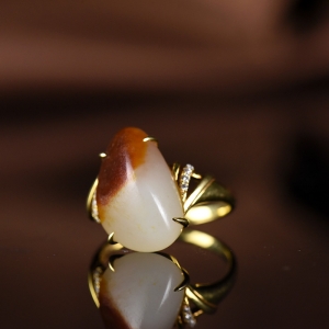 18K籽料和田玉原石戒指