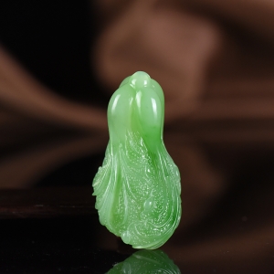山料和田翠青玉白菜吊坠
