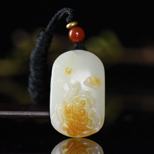 籽料和田白玉牡丹吊坠