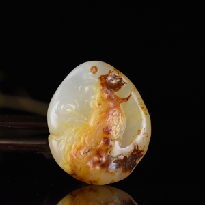 籽料和田白玉酉鸡吊坠