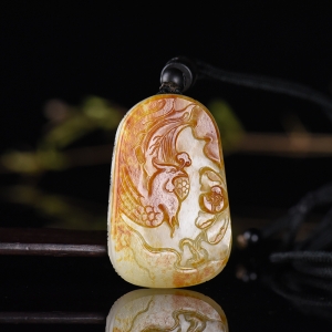 籽料和田白玉凤凰涅槃吊坠