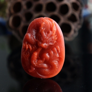 柿子红南红龙腾万里吊坠