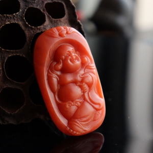 柿子红南红弥勒佛吊坠