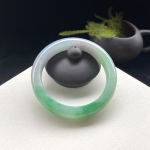 53.5mm糯种翠绿翡翠平安镯