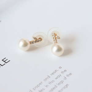 18k海水akoya白色珍珠耳钉