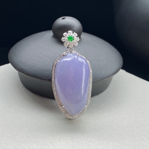 18K糯种紫罗兰翡翠吊坠