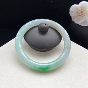 51.5mm糯种翠绿翡翠圆条镯