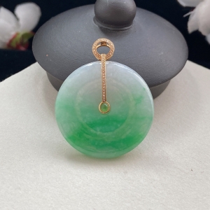 18K糯种带色翡翠平安扣吊坠