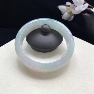 56mm糯冰种飘翠翡翠平安镯