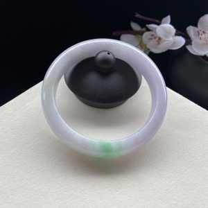 57.5mm糯种春带彩翡翠平安镯