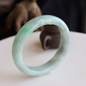 59mm糯冰种飘翠翡翠平安镯