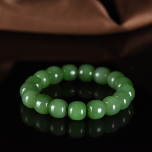 山料和田碧玉老形珠单圈手串