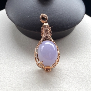 18K糯种紫罗兰翡翠平平安安吊坠