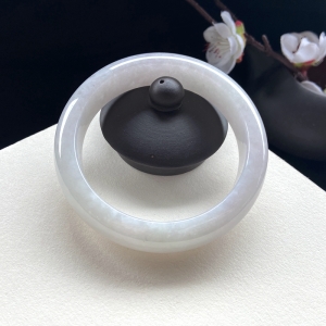 58mm糯种翡翠平安镯