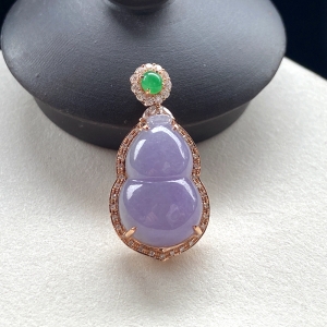 18K糯种紫罗兰翡翠葫芦吊坠