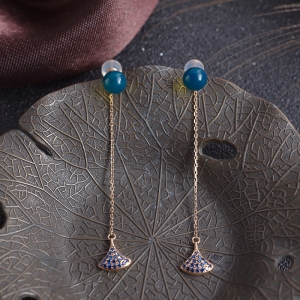 18K天空蓝多米蓝珀耳钉两用款